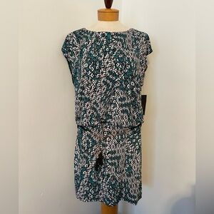 NWT-‎ AB Studio Short Sleeve Dress size medium